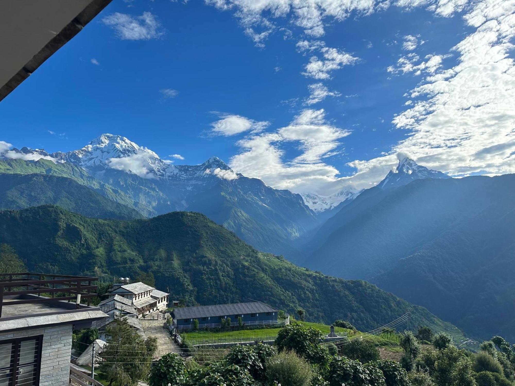 Hill Top Lodge Ghandruk Astam المظهر الخارجي الصورة